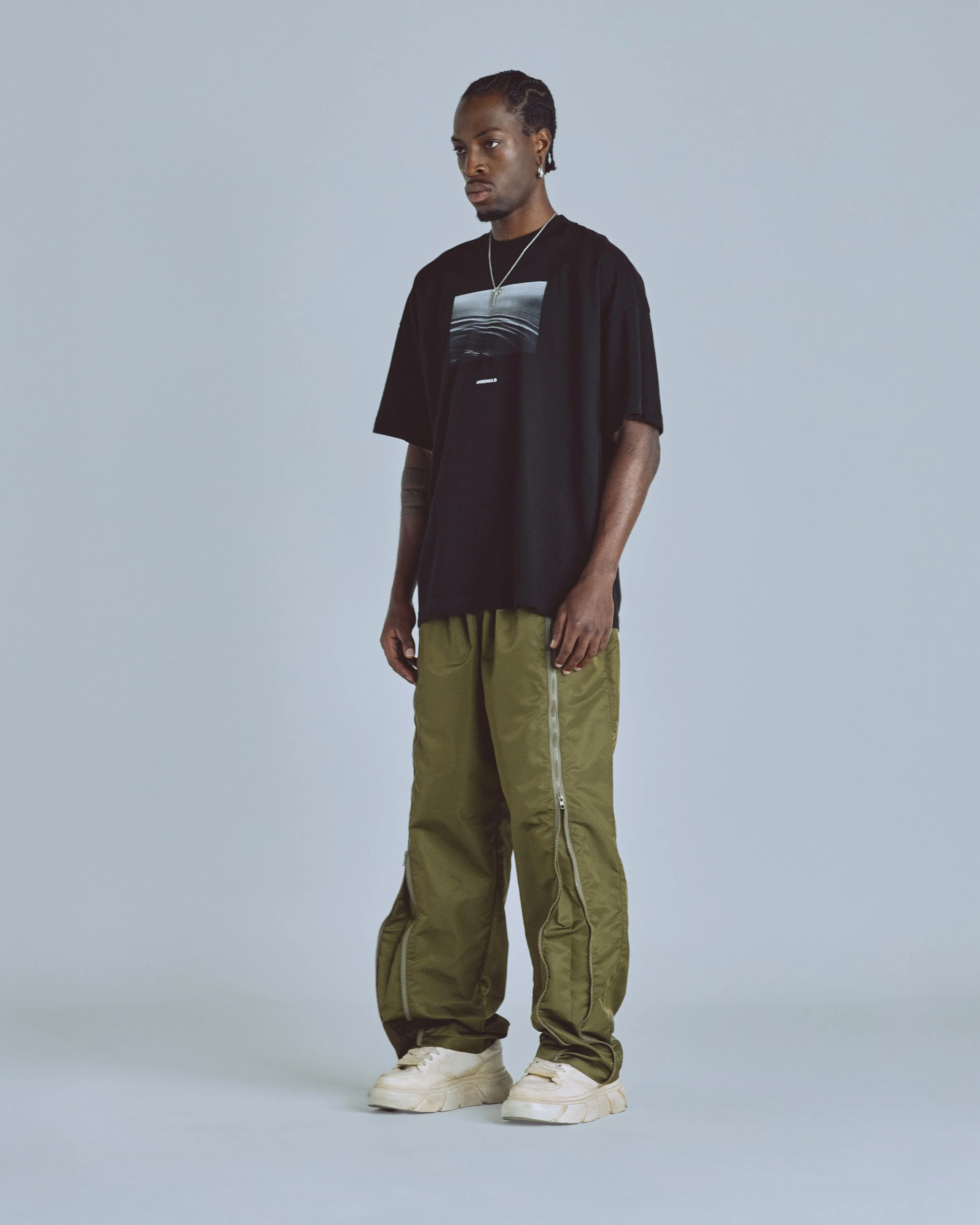 Basics Panelled Zip Up Cargo Pants Green - Image 5