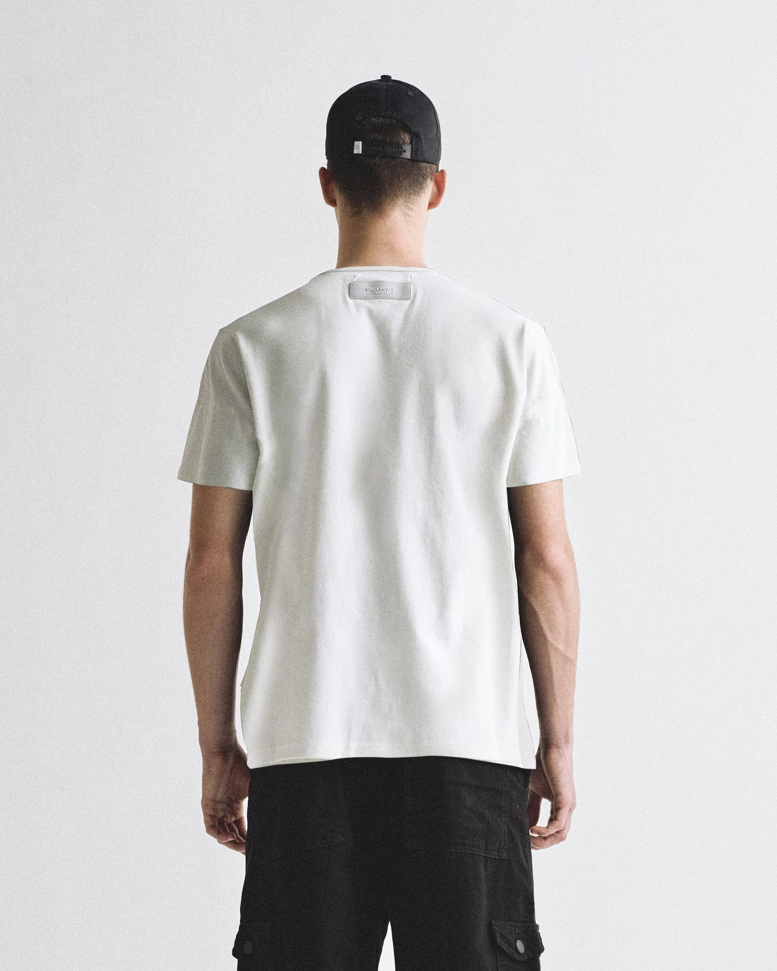 Basics Tiny Logo Regular Fit Tshirt White - Image 6