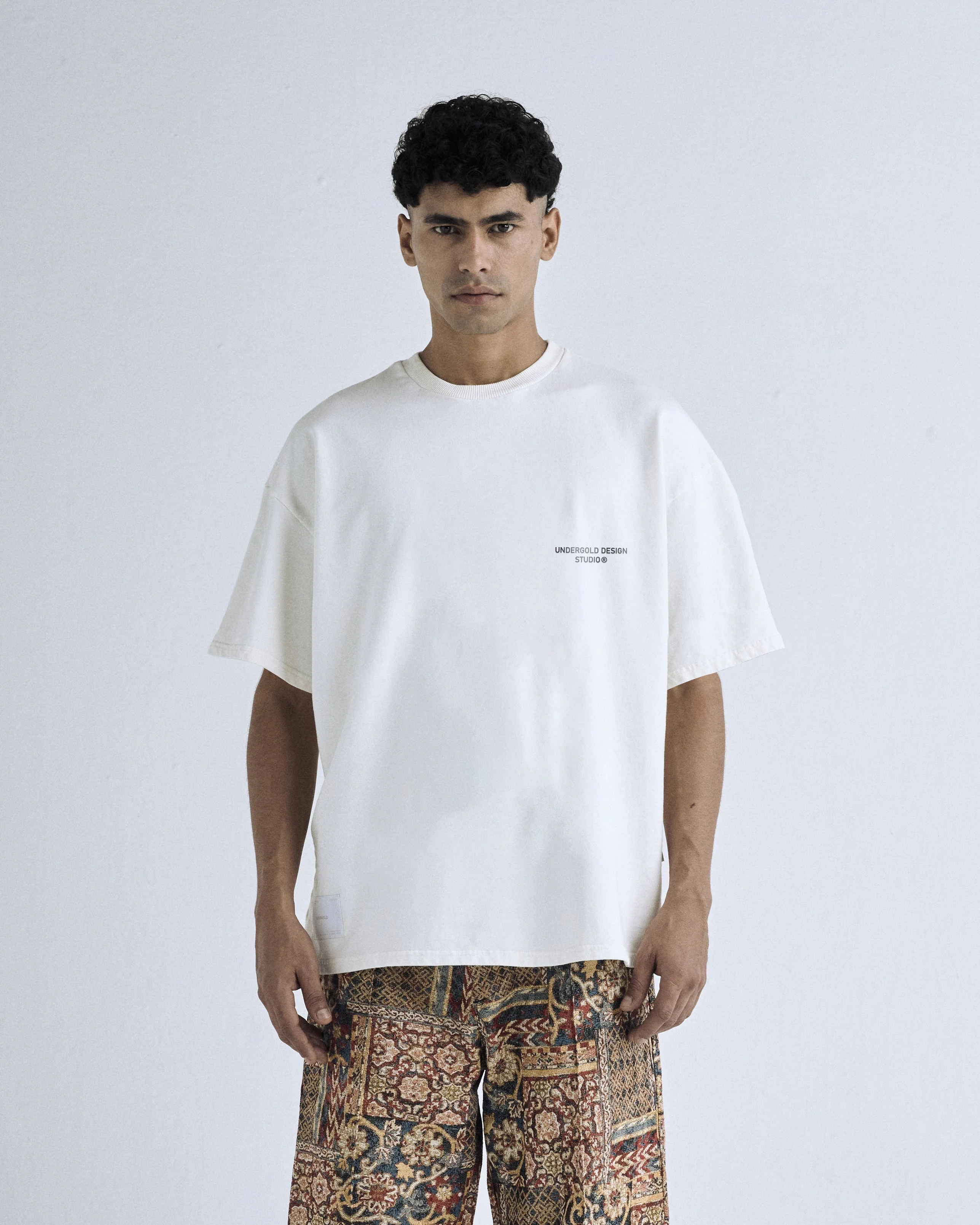 Basics Undergold Design Studio Boxy T-shirt White - Image 5
