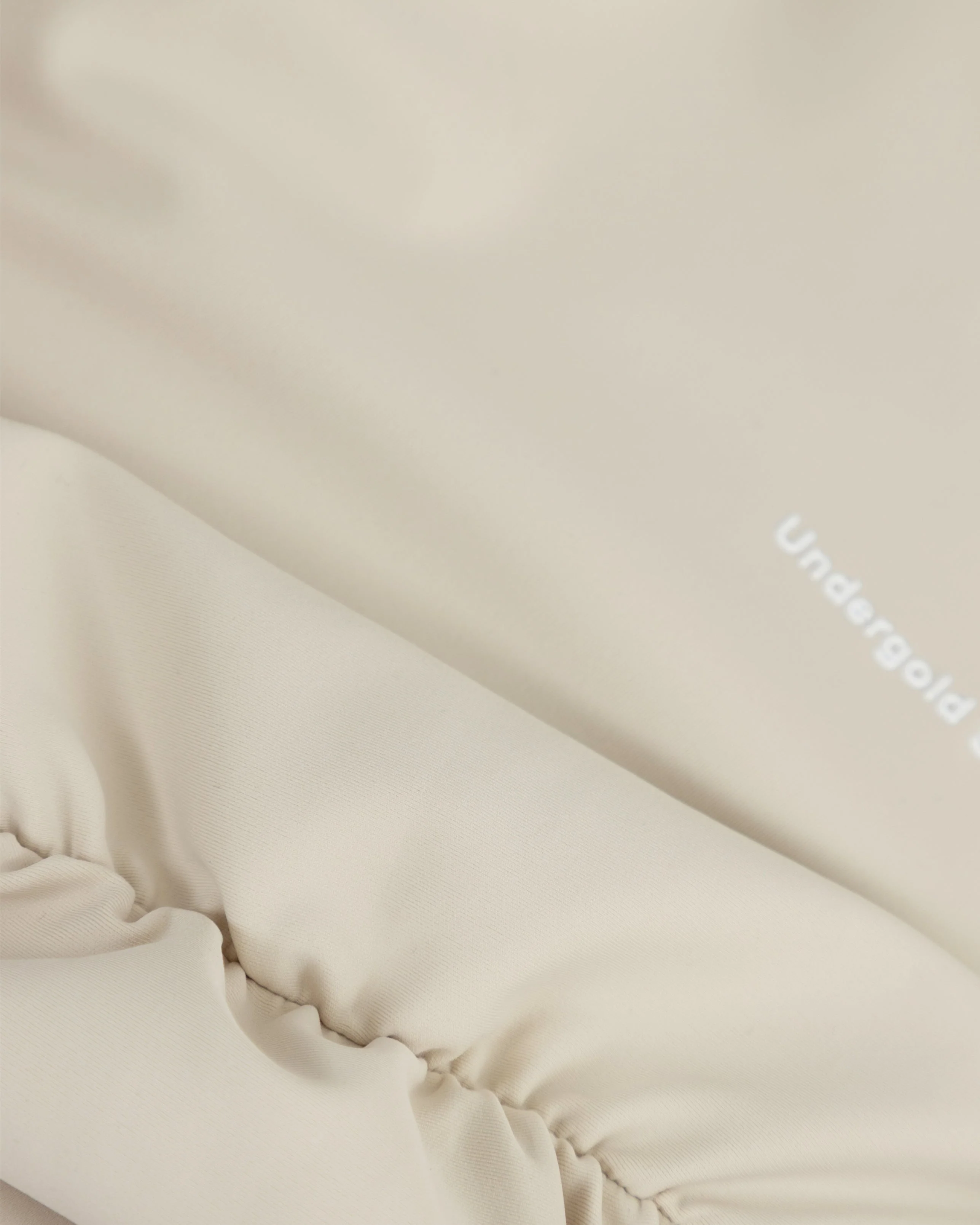 Basics Undergold Studio Backless Long Sleeve Body Cream - Image 6