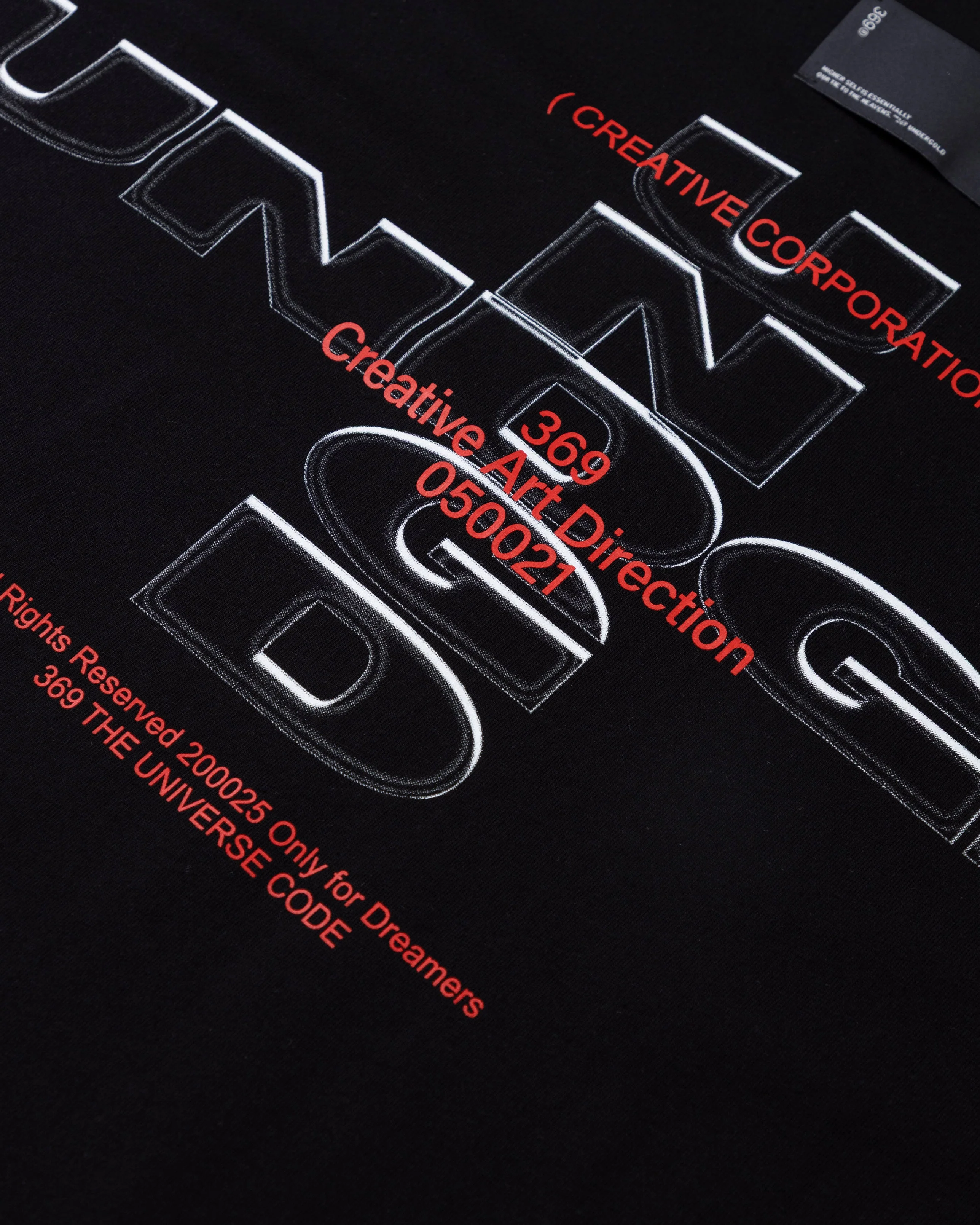 Golden Heritage UNDGD Cross Tshirt Black - Image 4