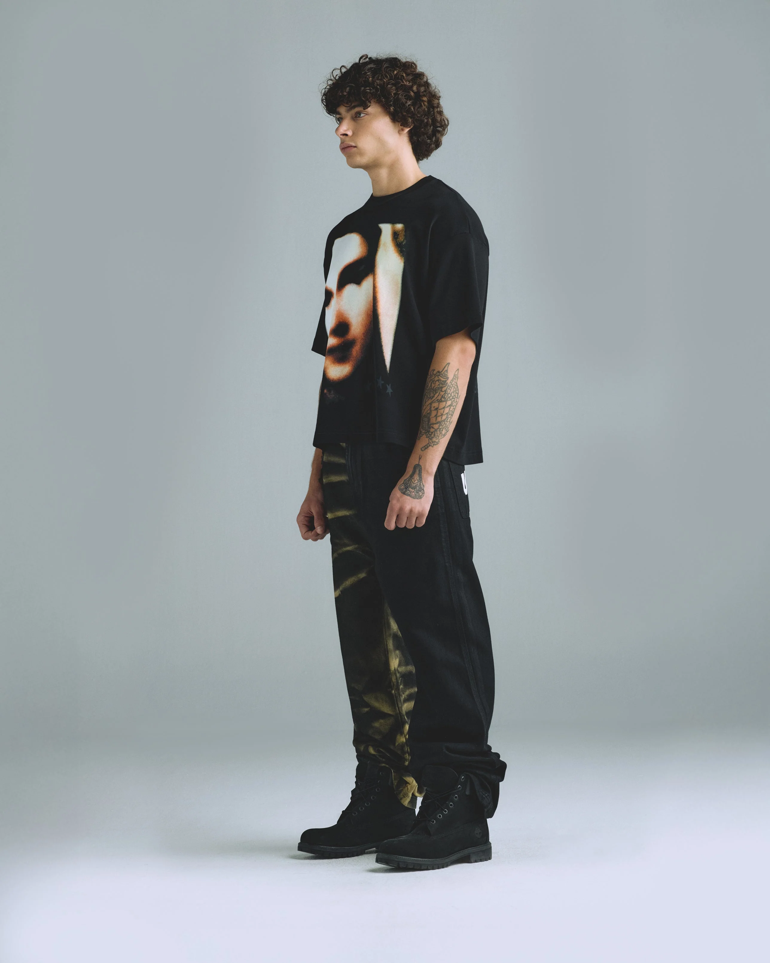 Gratia Plena Celestial Six Boxy Fit Tshirt Exclusive Black - Image 6