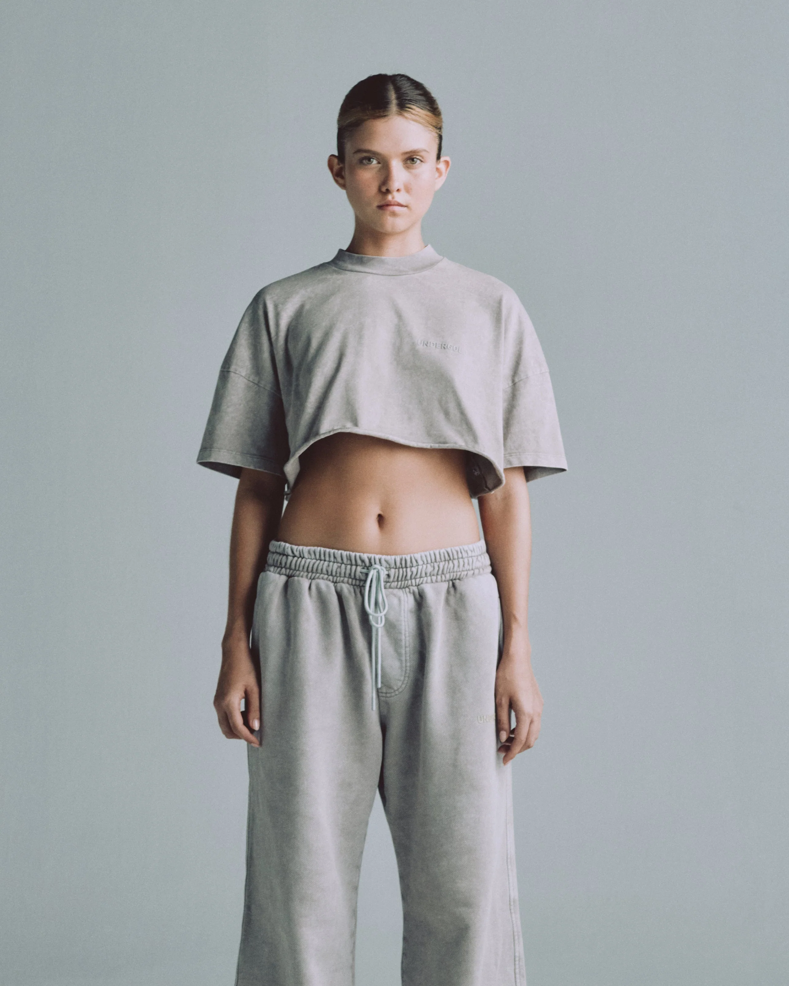 Line Logo Crop Top Washed Gray - Image 6