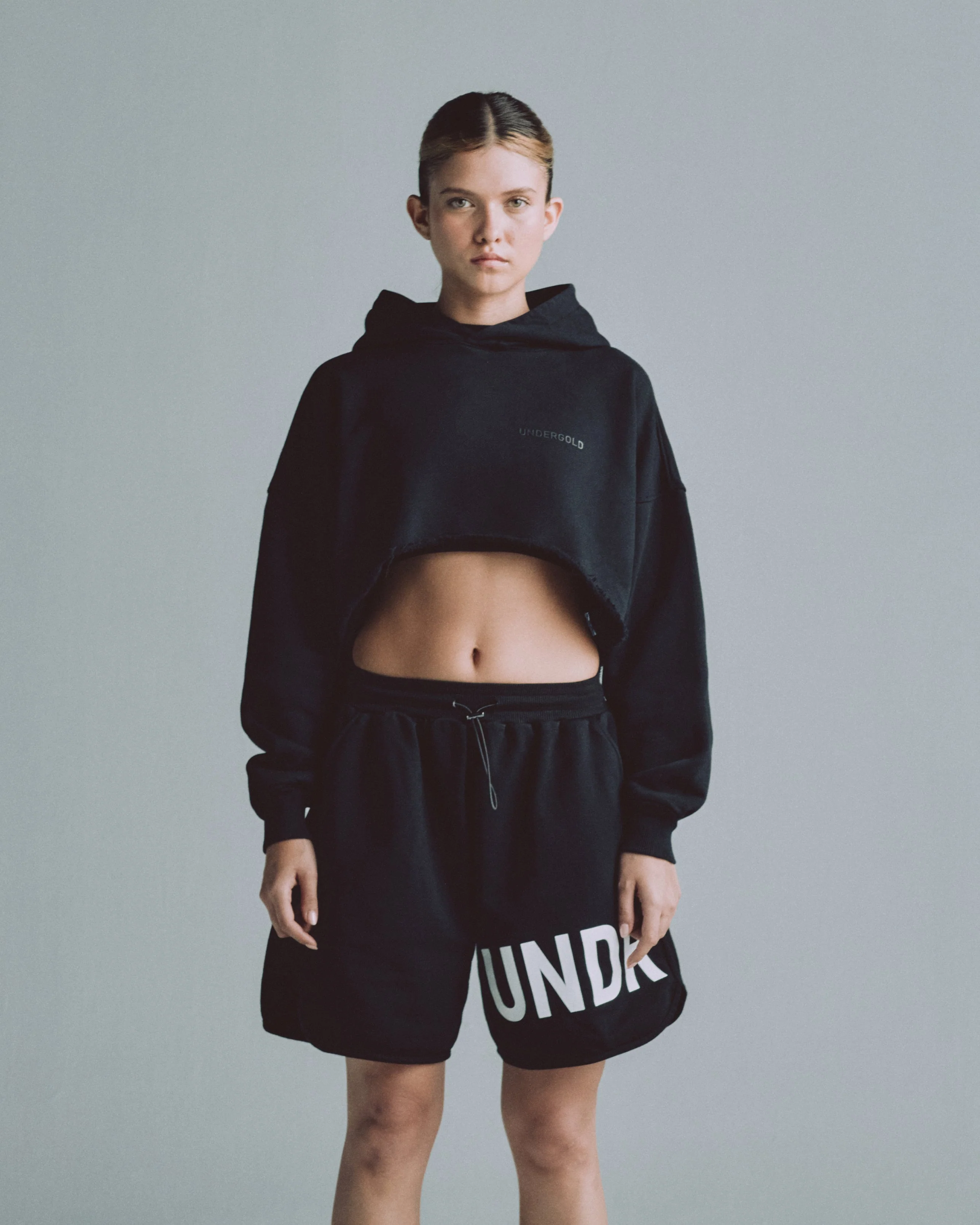 Line Logo Cropped Hoodie Black - Image 6