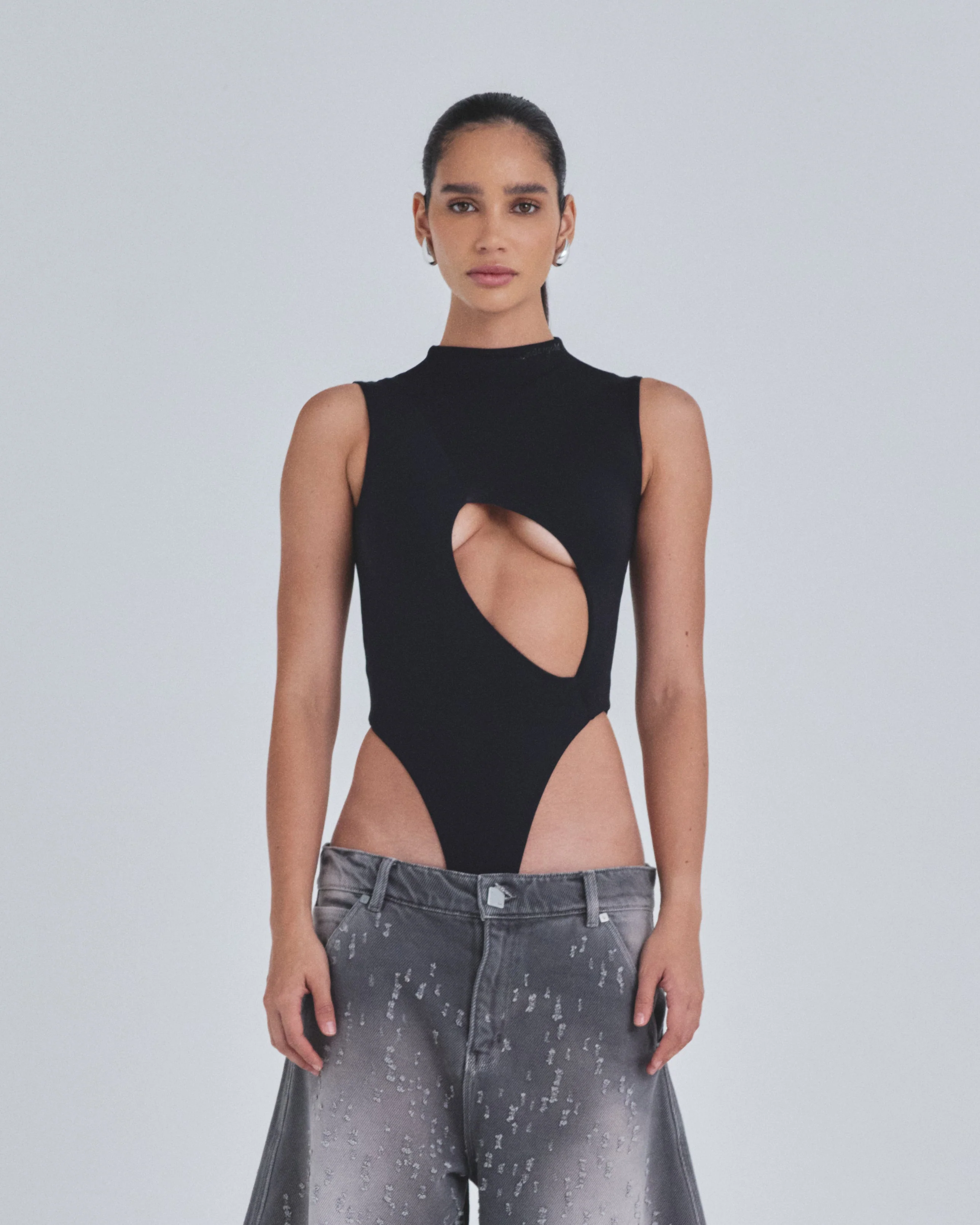 W Basics Asymetric Backless Body Black - Image 2