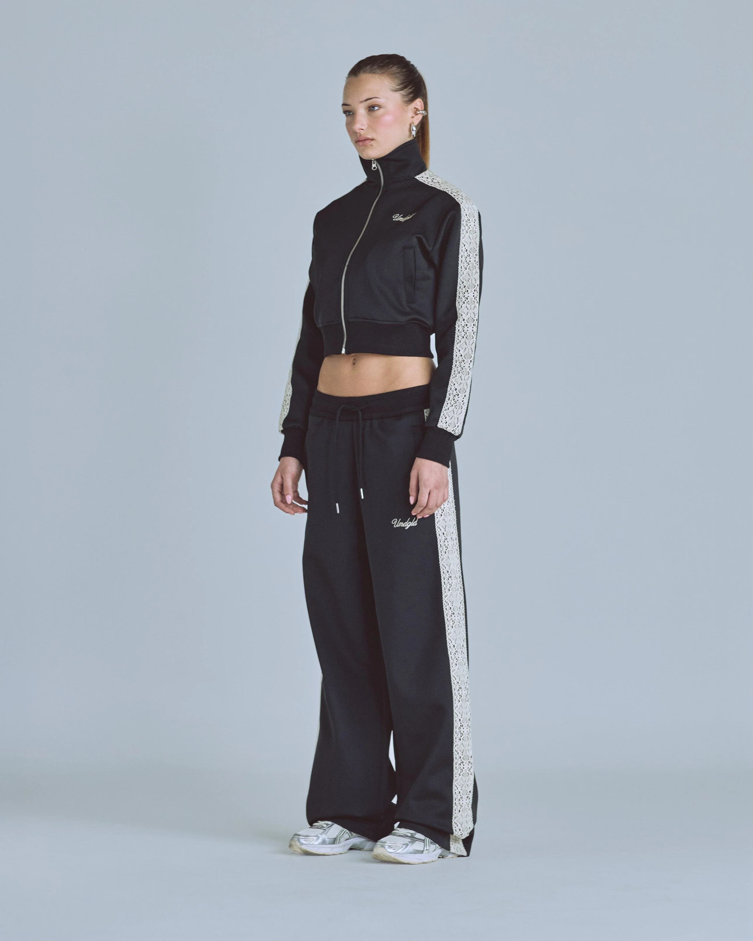 W Basics Undgld Lace-panel Track Pants Black - Image 5