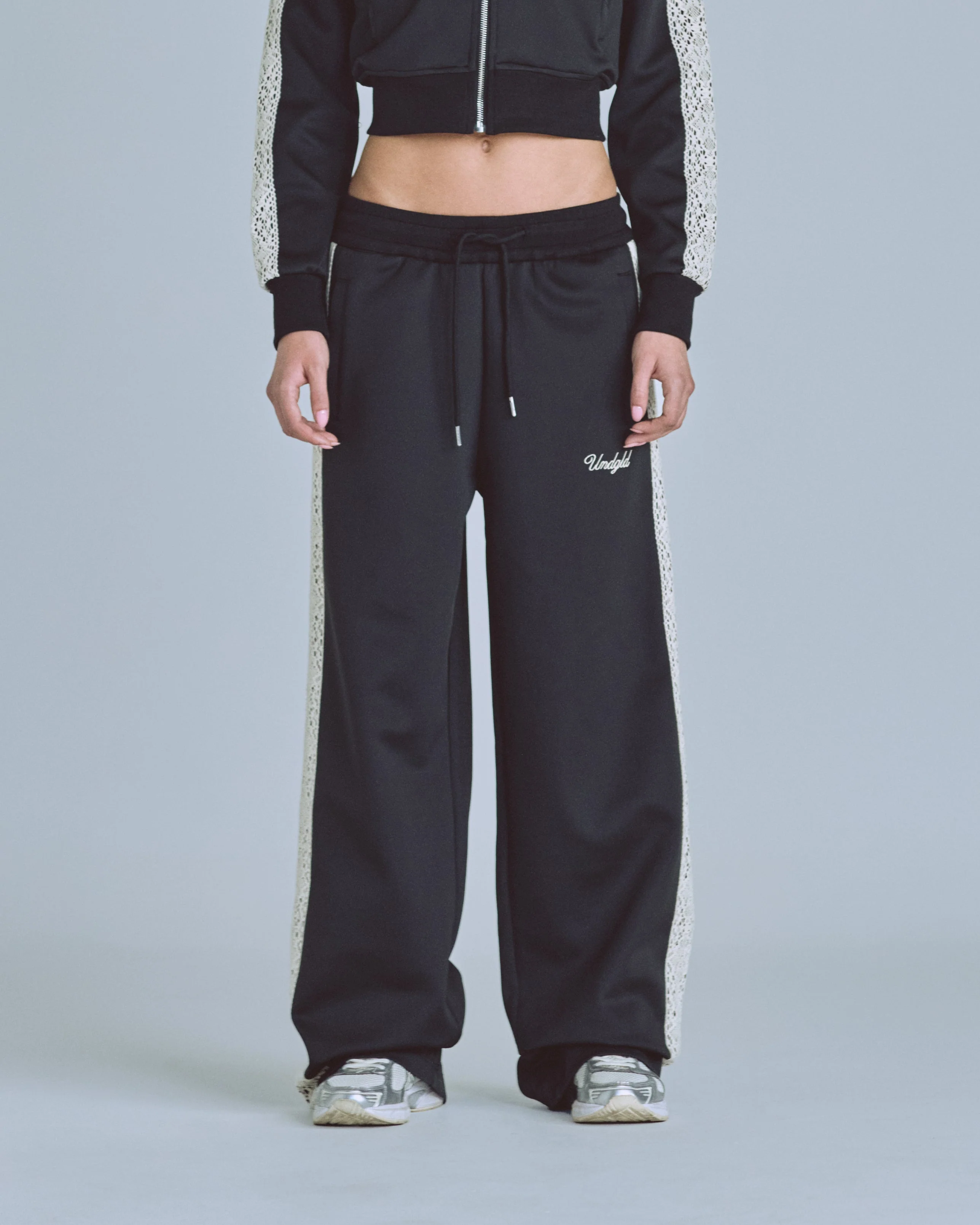 W Basics Undgld Lace-panel Track Pants Black - Image 8